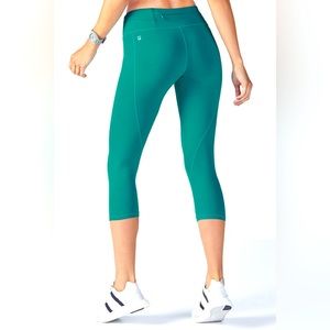 Gia PowerLite Capri